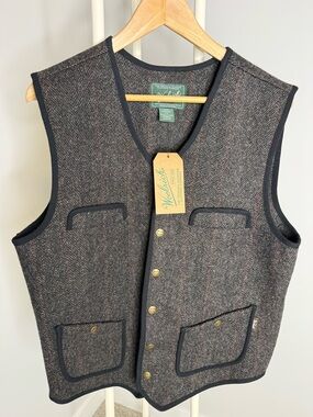 Woolrich Brown Herringbone Tweed Vest with Black Trim